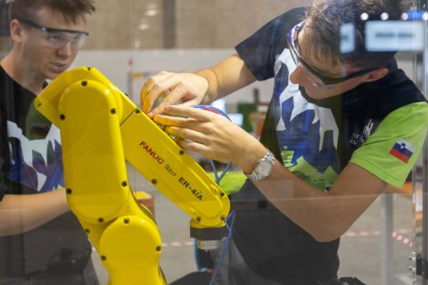 Integracija robotskih sistemov